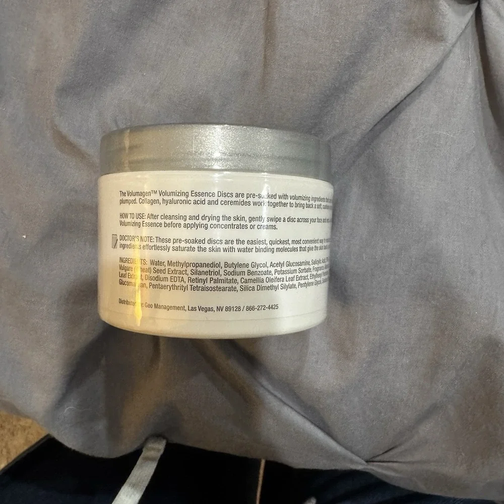 Consult Beaute Volumagen Volumizing Essence Micro‎ Plumping Facial Discs 60 Ct
